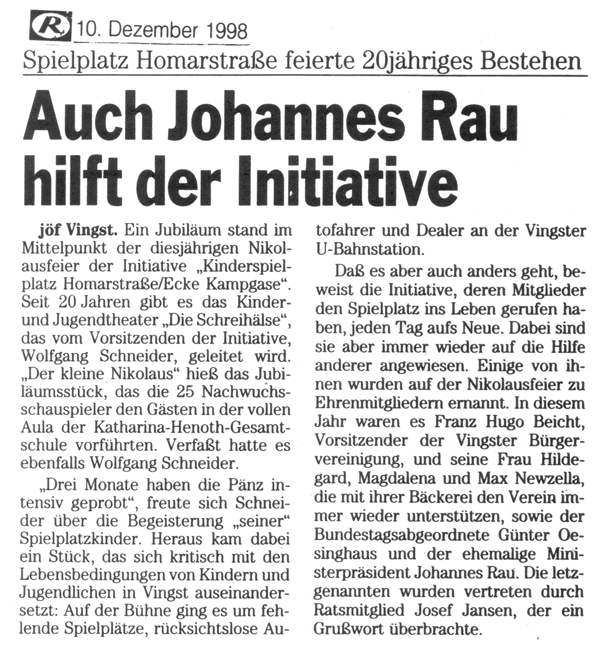 Auf der Nikolausfeier 1998 werden weitere Ehrenmitglieder der Initiative gekrt - Gnter Oesinghaus sowie Johannes Rau