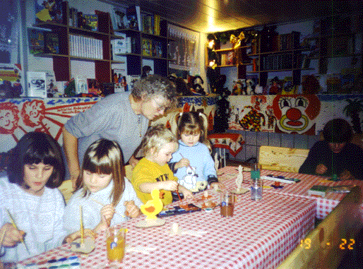 Malnachmittag im Spielplatzkeller