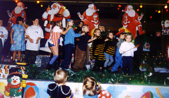 kinder_nikolausfeier_1.gif (122590 Byte)