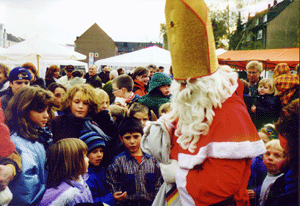 Nikolaus aus Patara auf dem Kinderspielplatz